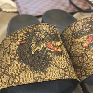 Gucci GG Supreme Wolf Slides *SOLD*